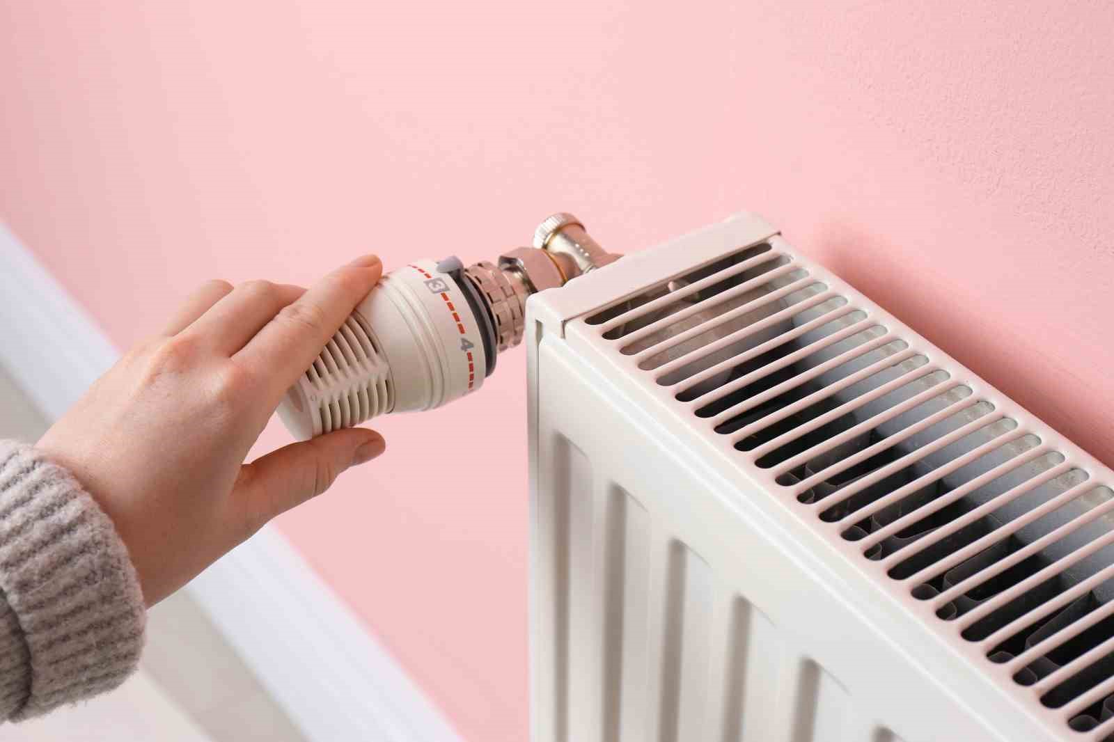 Aksa Doğalgaz, doğal gazda tasarrufun ipuçlarını açıkladı
