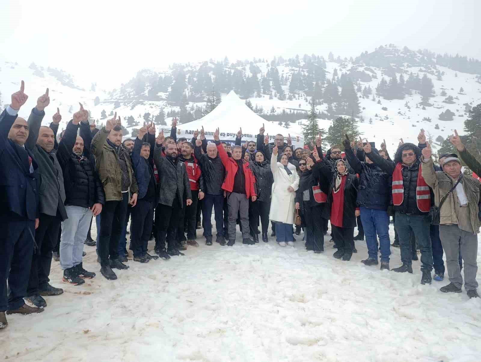 Muhsin Yazıcıoğlu, vefatının 17. yılında Keş Dağı’nda anıldı

