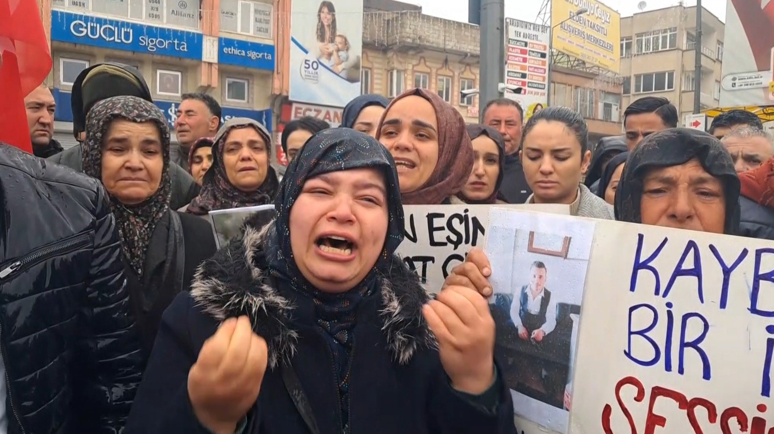 Kilisli kayıp iki gencin aileleri yetkililerden yardım istedi
