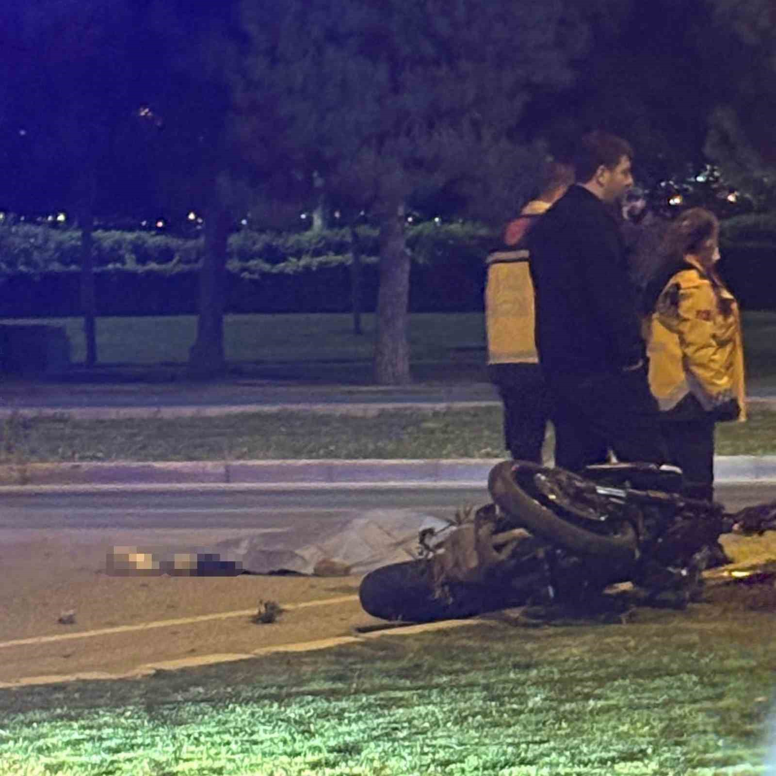 Kazada 18 yaşındaki motosiklet sürücüsü hayatını kaybetti
