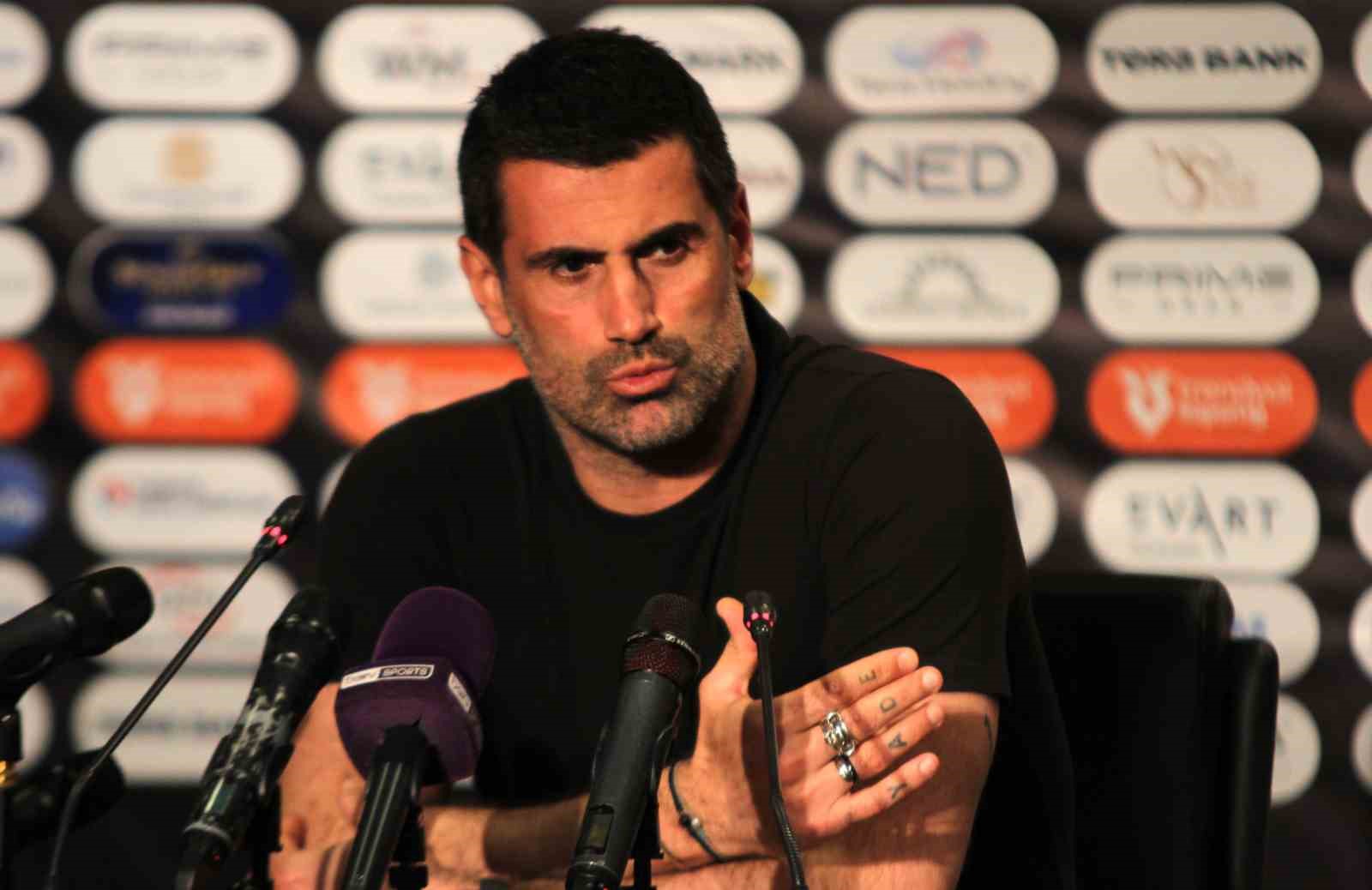 Volkan Demirel: "Çok basit goller yediğimizi düşünüyorum"
