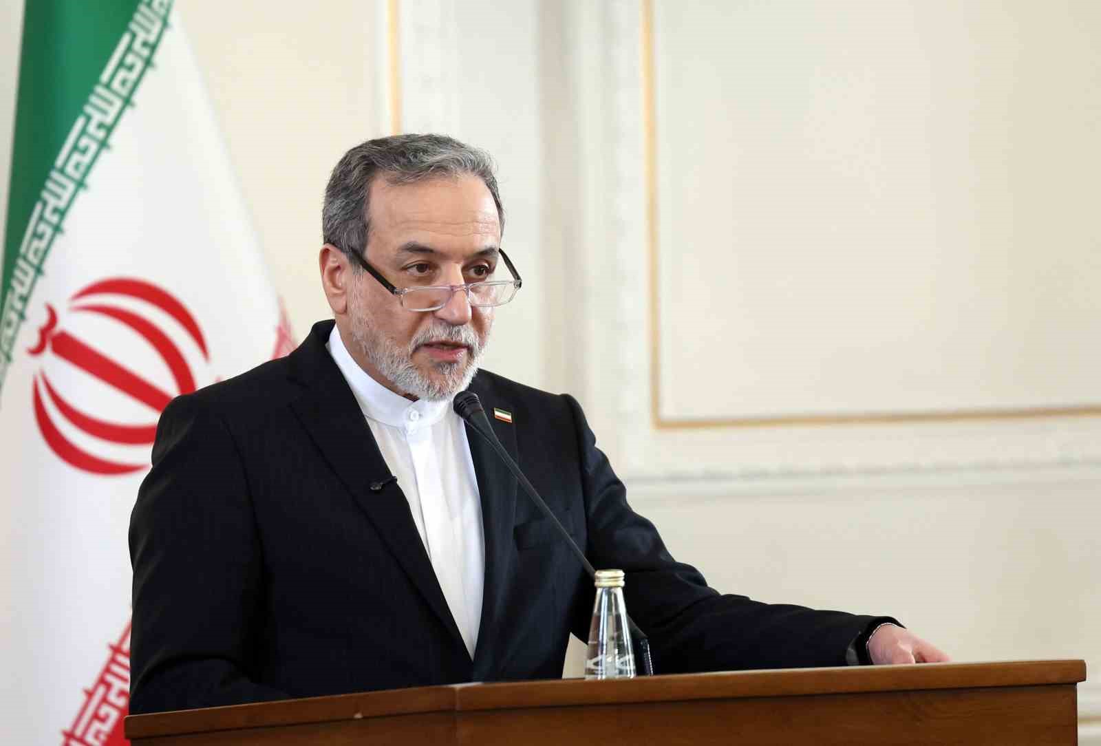 İran Dışişleri Bakanı Arakçi: "İran limanlarını abluka altına almak bir savaş eylemidir"
