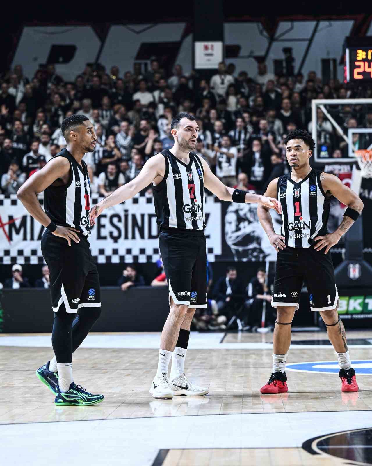 Eurocup: Beşiktaş: 60 - JL Bourg: 72
