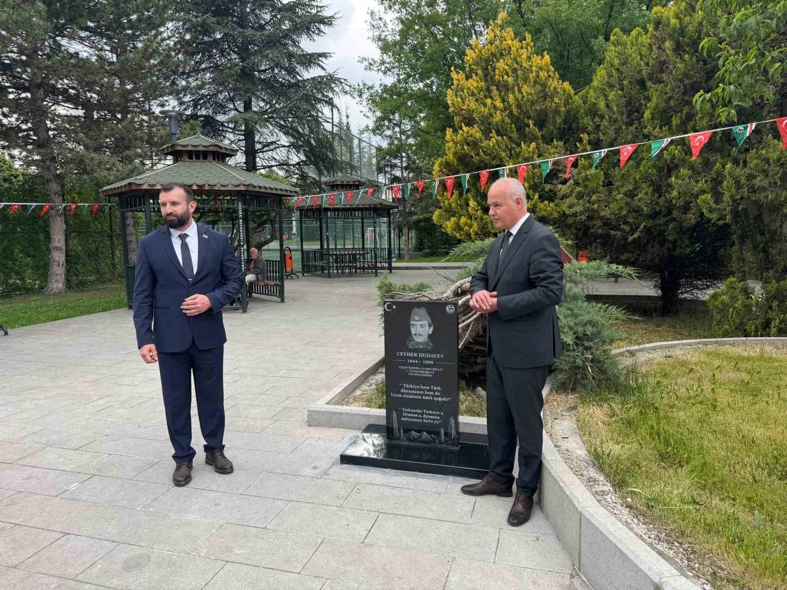 Ankara’da ‘Şehit Cahar Dudayev Anıtı’ törenle açıldı
