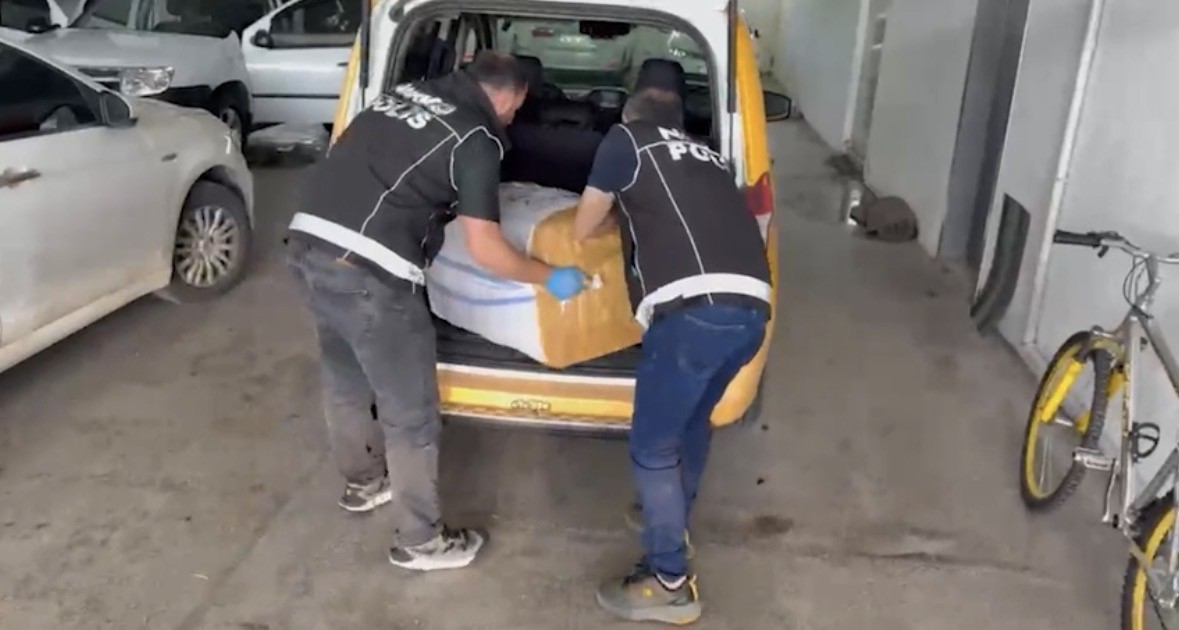 Kayseri’de 9 kilogram uyuşturucu ele geçirildi: 5 gözaltı
