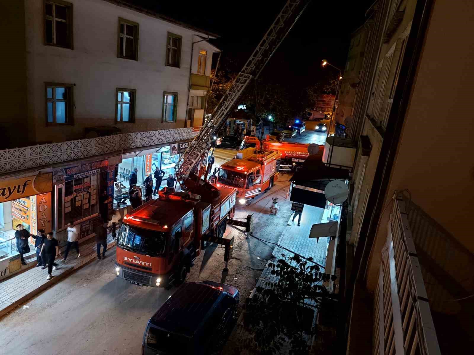 Elazığ’da baca yangını

