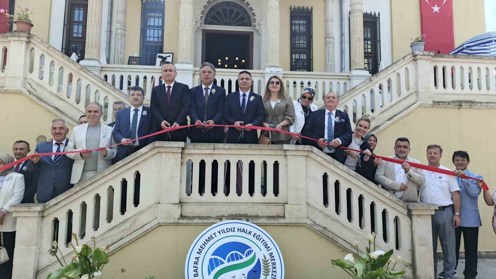 Bafra’da yıl sonu sergisi