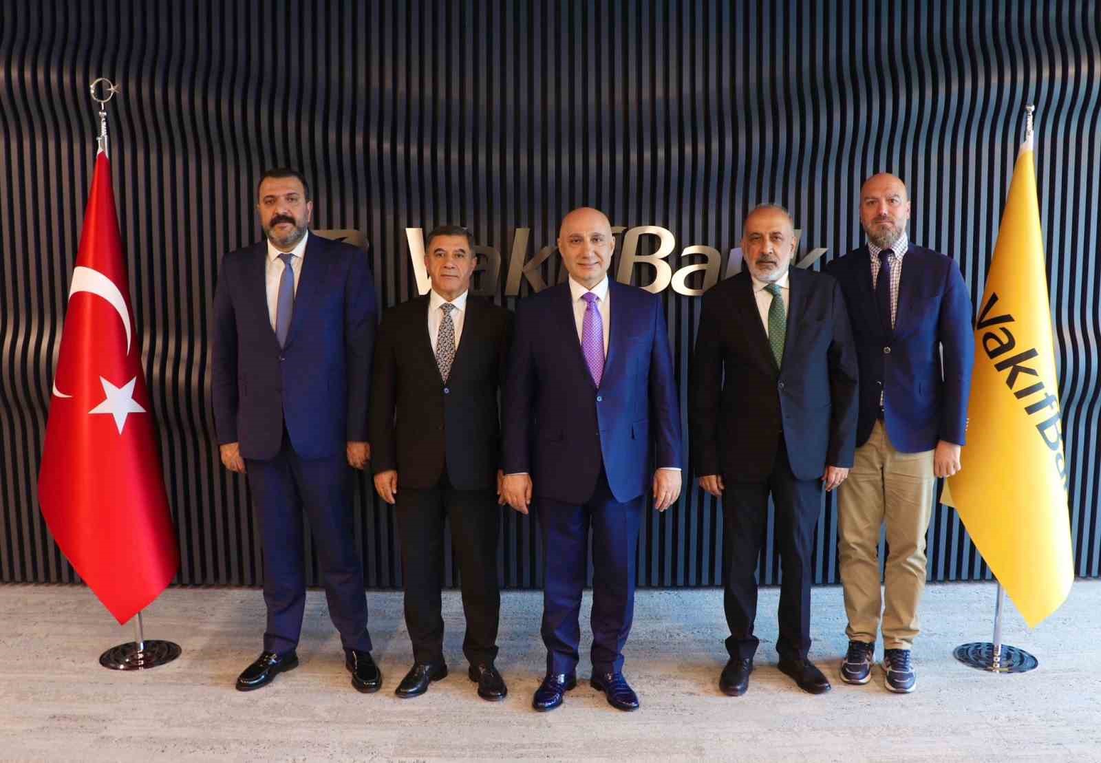Diyarbakır’dan Ankara’ya önemli ziyaret: Başkanlardan kamu bankalarına finans çağrısı
