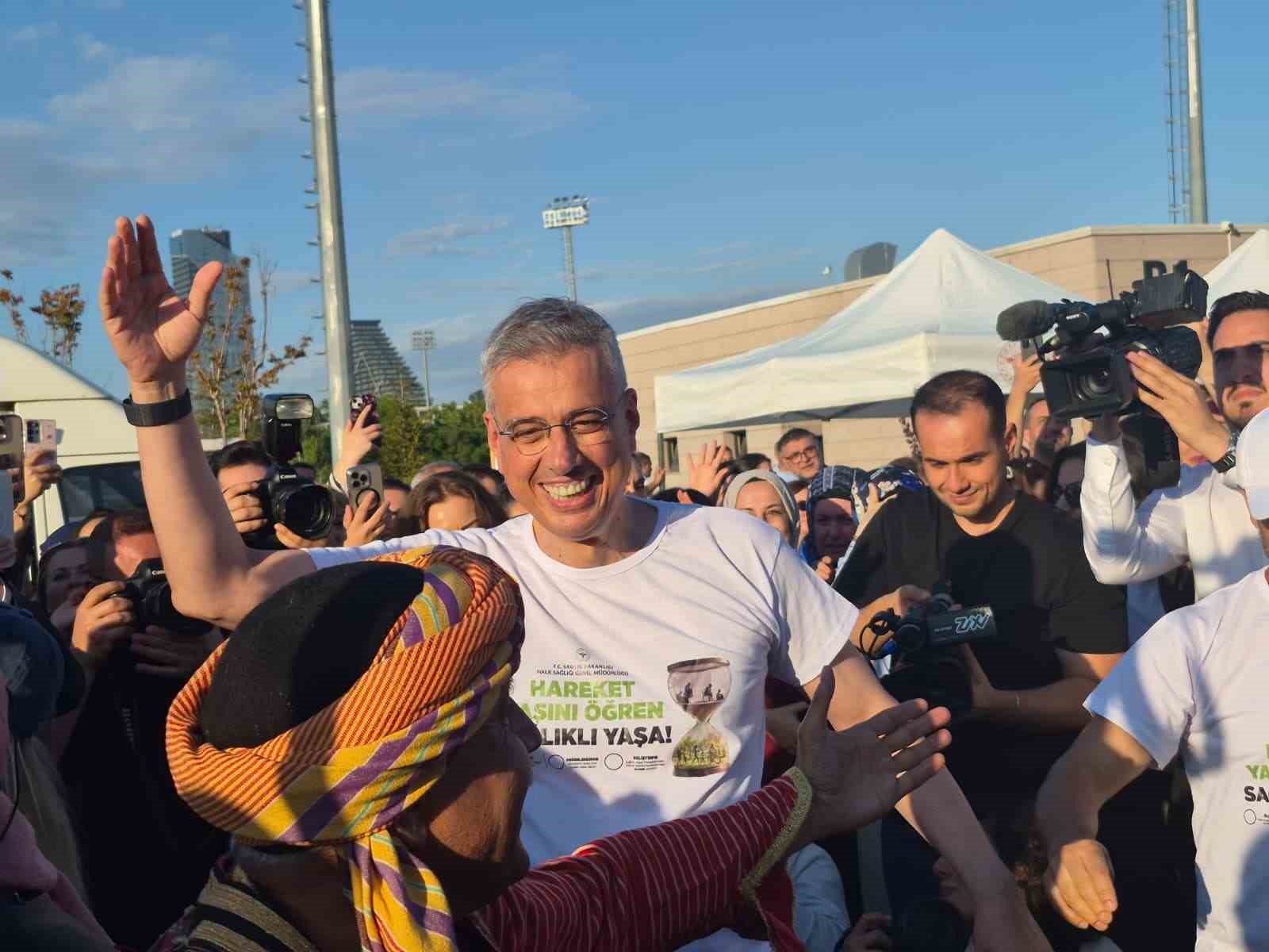 Bakan Memişoğlu: "10 milyonun üstünde insana 513 ton kilo kaybettirdik"
