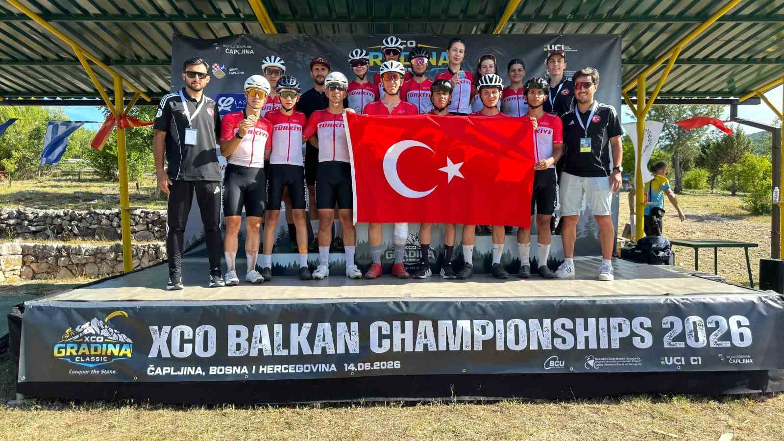 Düştü, ayağa kalktı, Balkan ikincisi oldu

