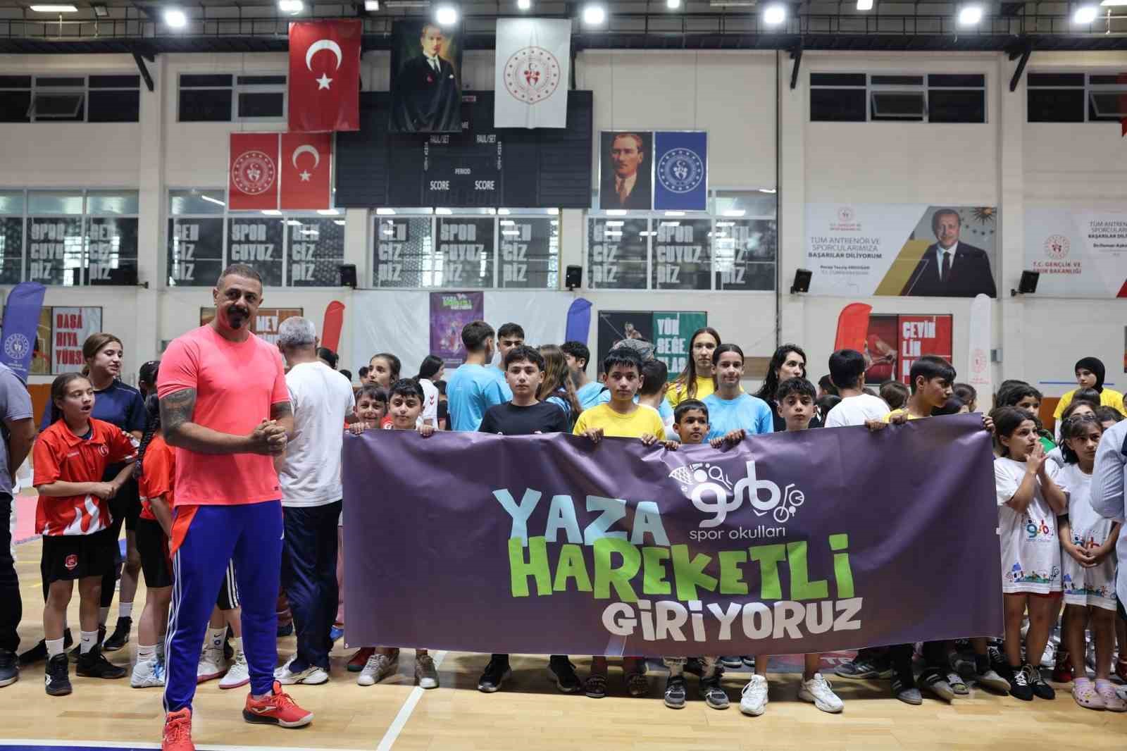 Iğdır’da yaz spor okulları coşkuyla başladı

