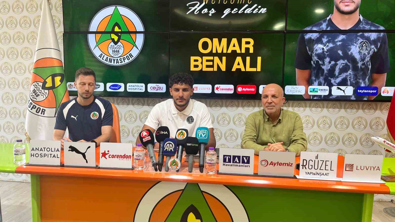 Corendon Alanyaspor, Tunuslu santrfor Omar Ben Ali’yi renklerine bağladı
