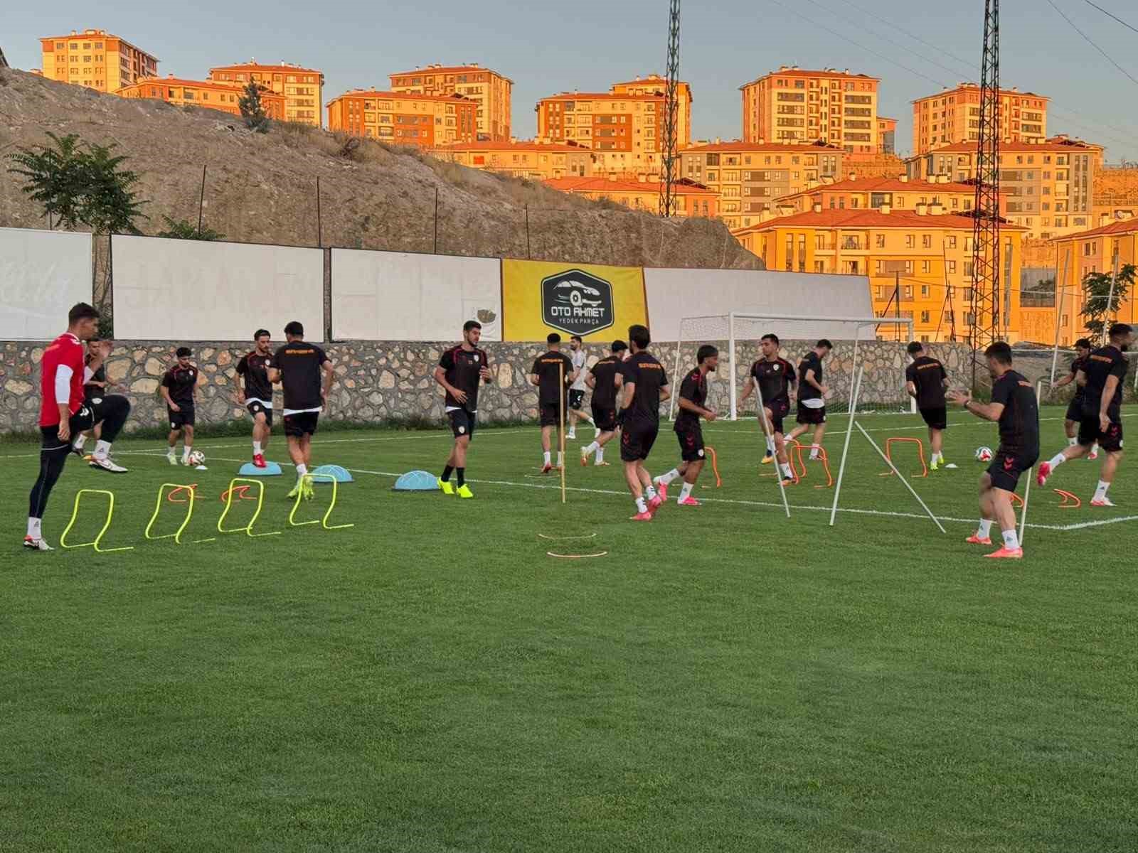Malatya Yeşilyurt Spor yeni sezon hazırlıklarına başladı
