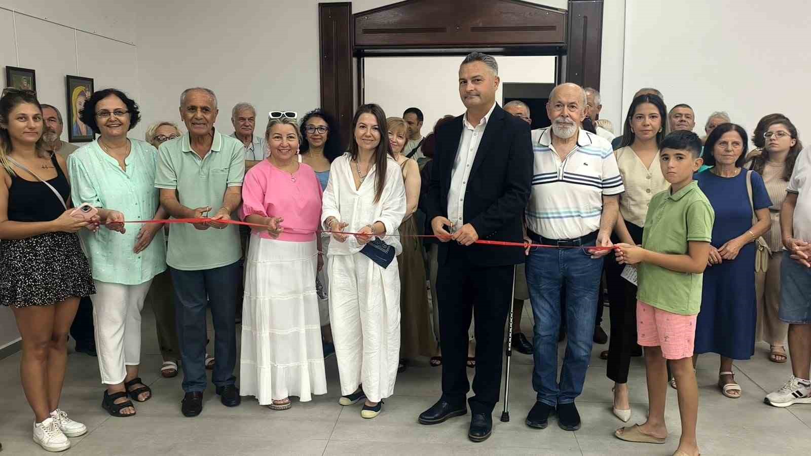 Menteşe’de "Anadolu’da Kadın Başları" resim sergisi açıldı
