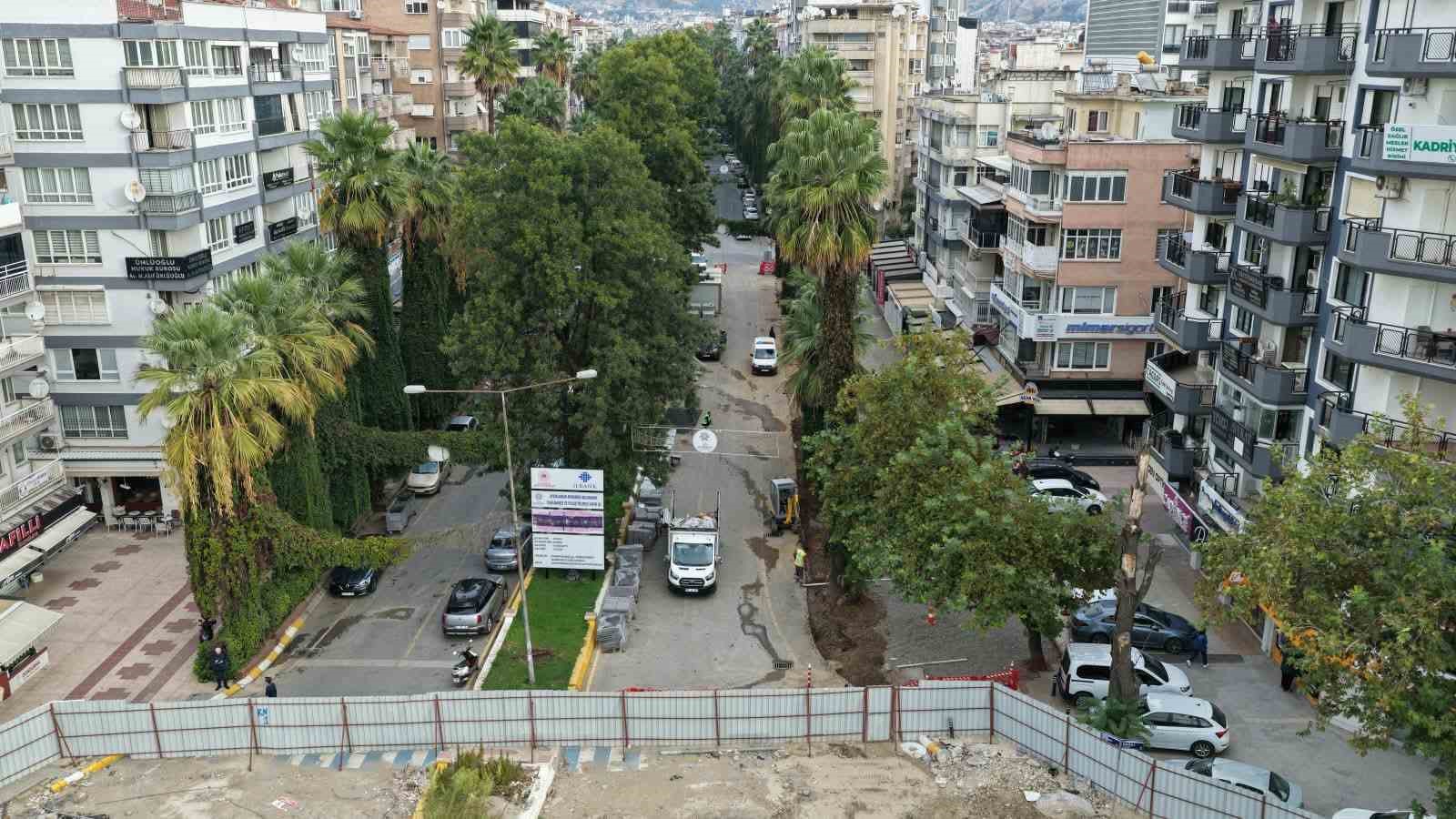 Adnan Menderes Bulvarı’nda yenileme çalışmaları başladı
