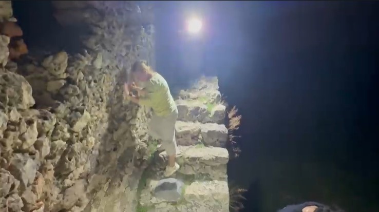 Alanya Kalesi’nde mahsur kalan 3 Rus kurtarıldı
