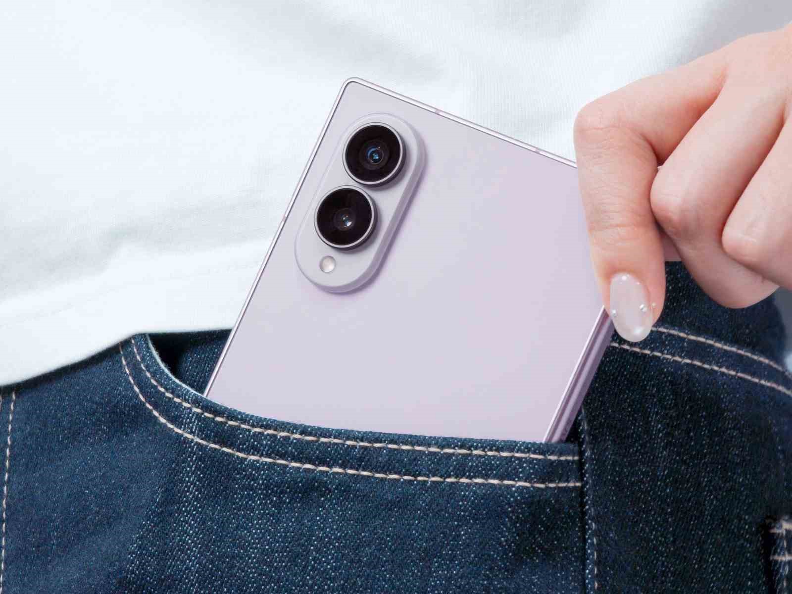 Samsung, katlanabilir telefonlarda dayanıklılığı 100’den fazla testle doğruluyor
